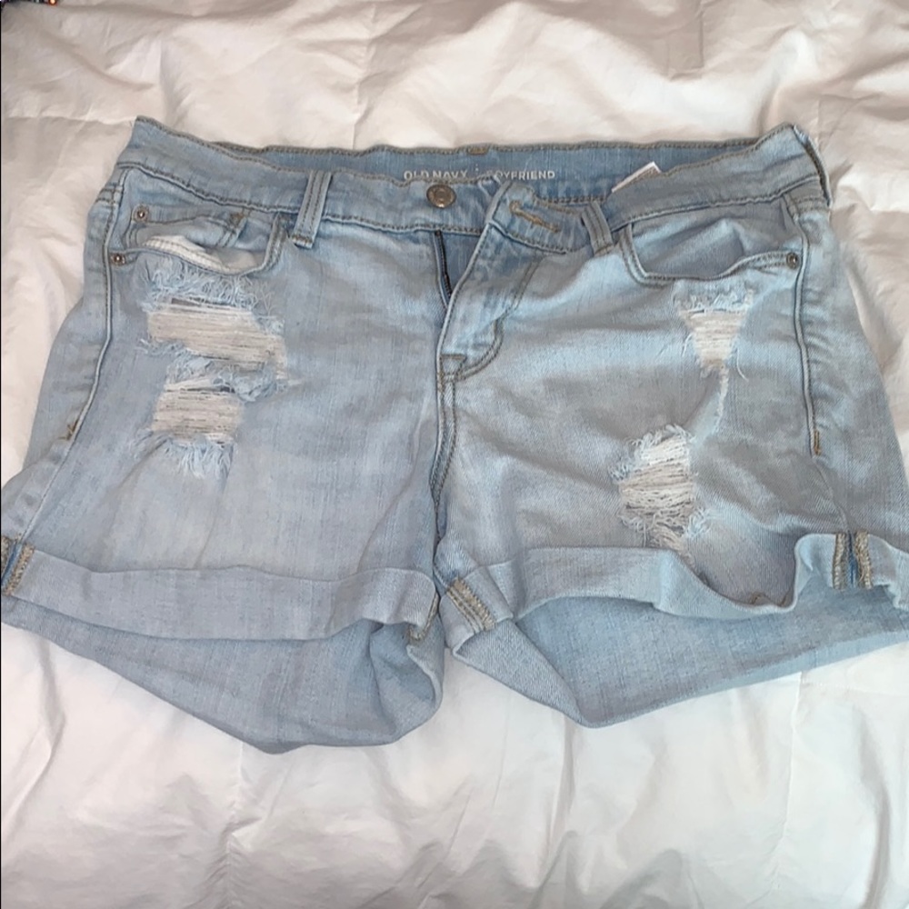 Old Navy “Boyfriend” jean shorts. Size 8